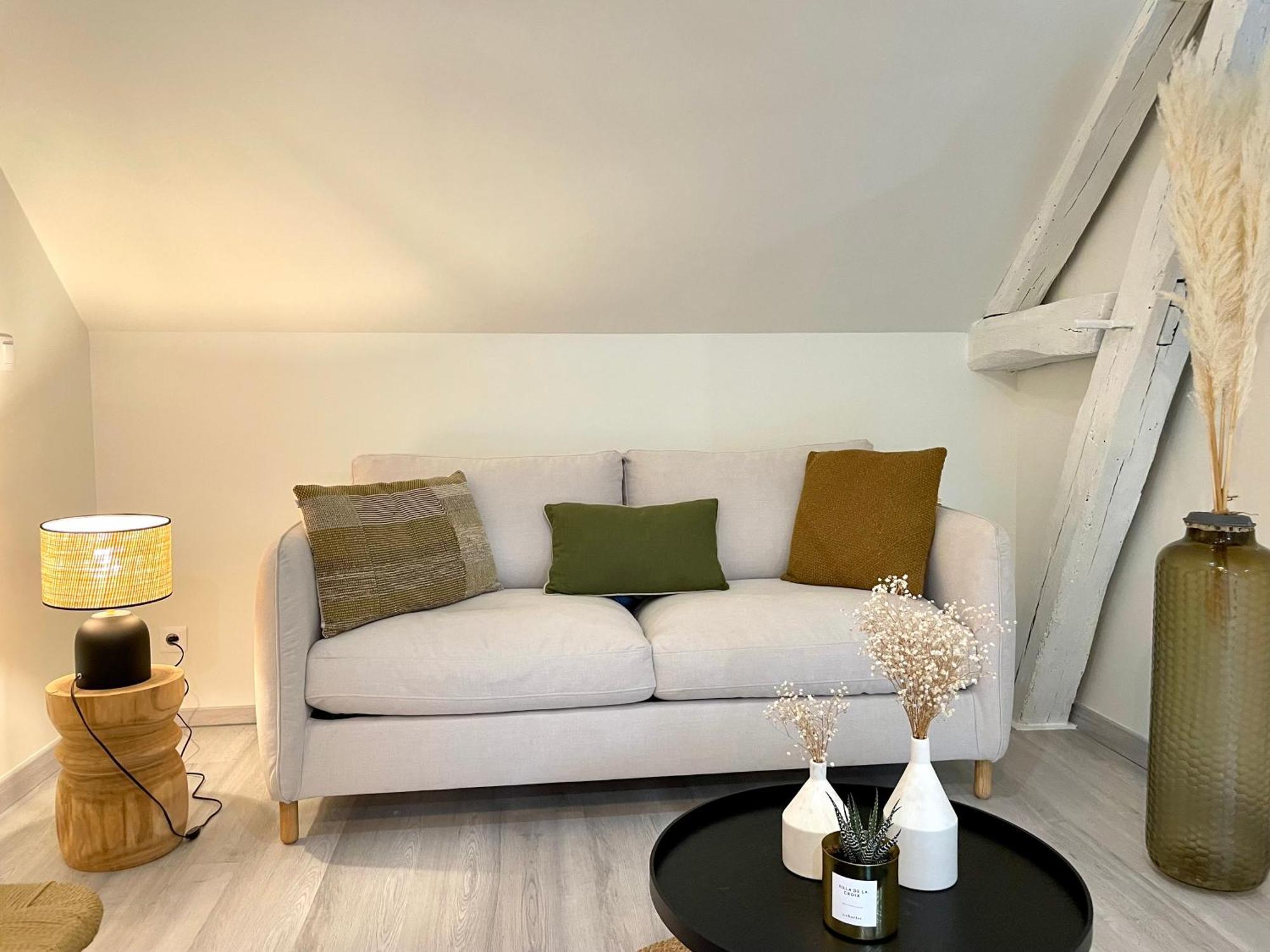 Villa De La Croix - Maison D'Hotes A 4 Minutes De L'A26 Avec Parking Villechétif エクステリア 写真
