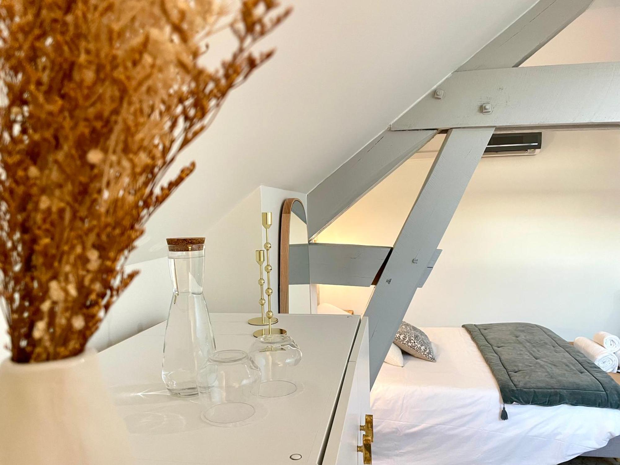Villa De La Croix - Maison D'Hotes A 4 Minutes De L'A26 Avec Parking Villechétif エクステリア 写真