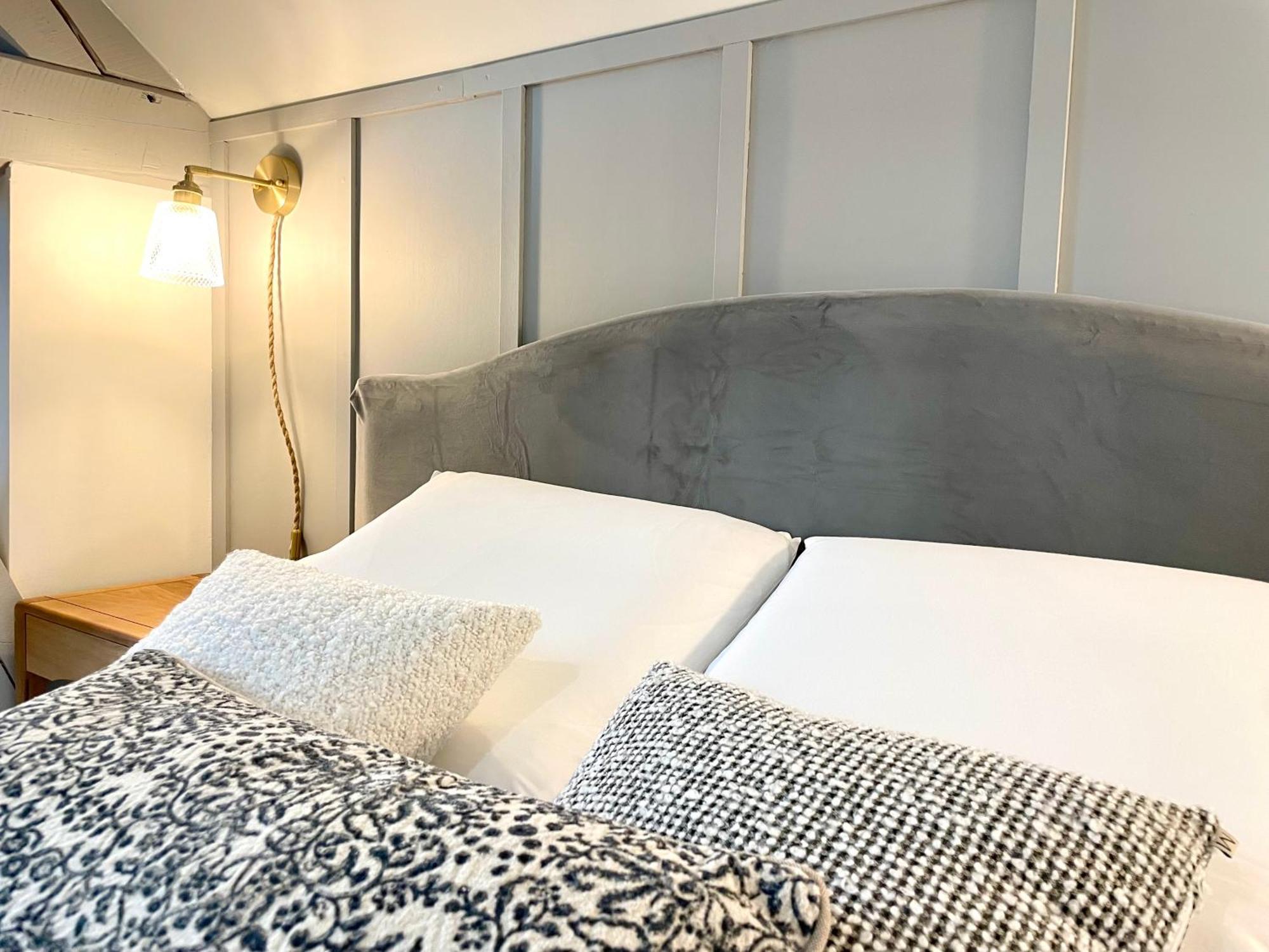 Villa De La Croix - Maison D'Hotes A 4 Minutes De L'A26 Avec Parking Villechétif エクステリア 写真