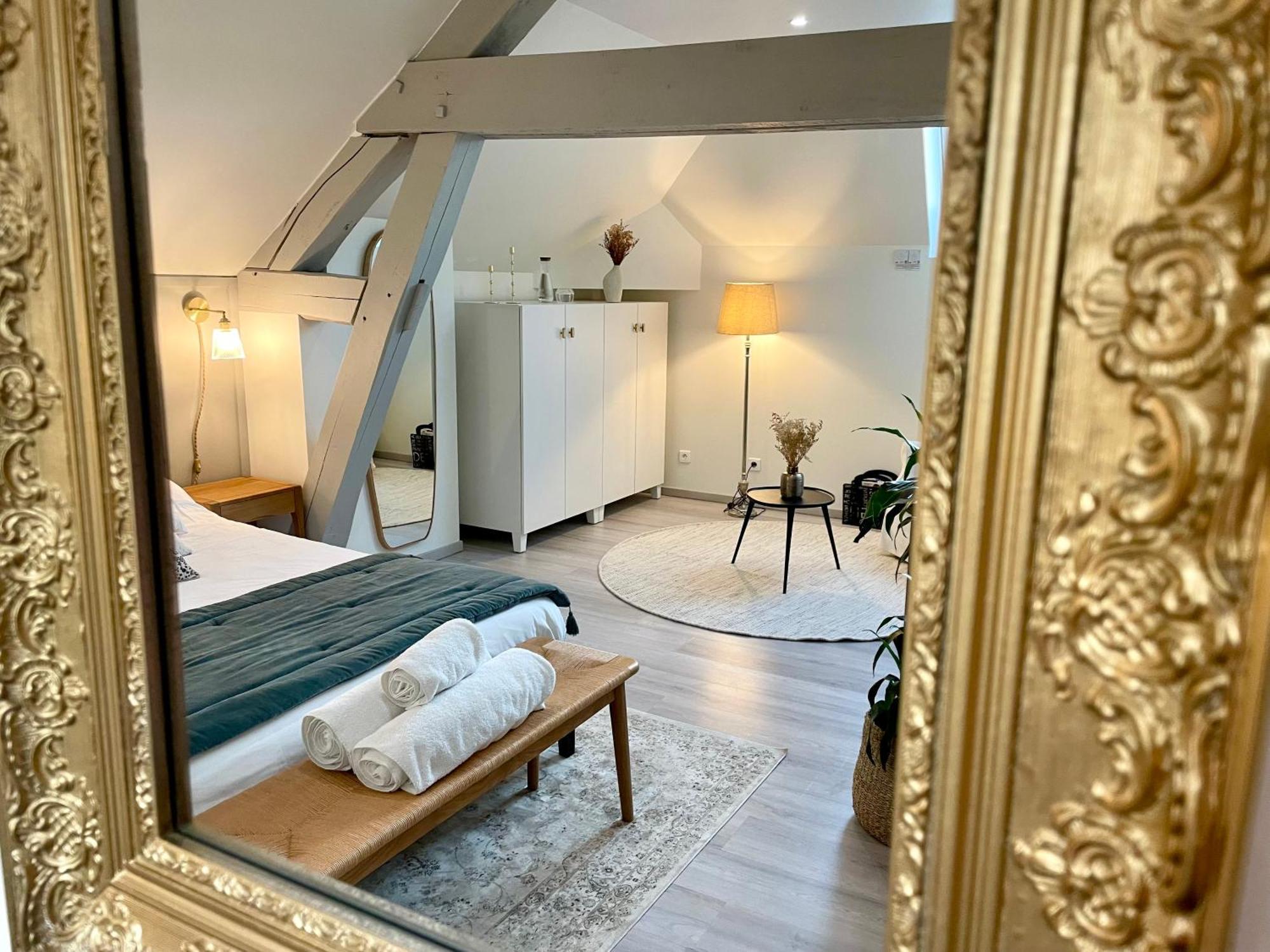 Villa De La Croix - Maison D'Hotes A 4 Minutes De L'A26 Avec Parking Villechétif エクステリア 写真